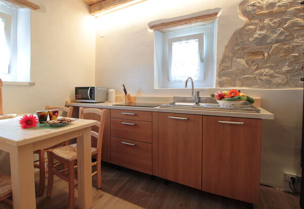 Baita Tersilia Mountain And Lake, Veneto: Autumn, Other Room, Spring, Summer