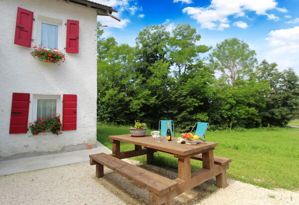 Baita Tersilia Mountain And Lake, Veneto: Autumn, Garden, Spring, Summer