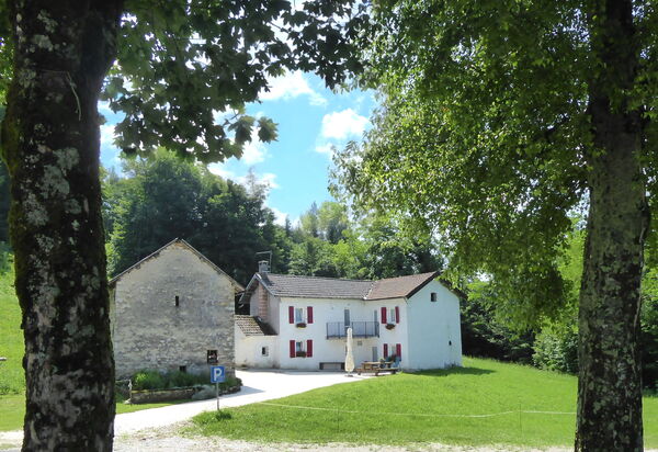 Baita Tersilia Mountain And Lake, Veneto: Autumn, Main Entrance, Spring, Summer