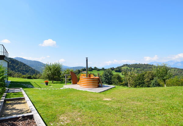 Baita Tersilia Mountain And Lake, Veneto: Autumn, Other Room, Spring, Summer