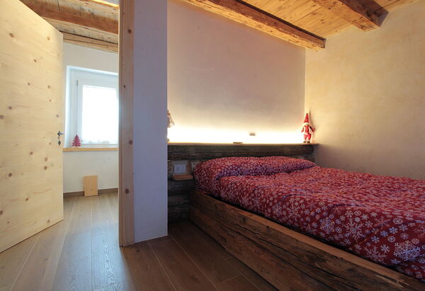 Baita Tersilia Mountain And Lake, Veneto: Autumn, Other Room, Spring, Summer