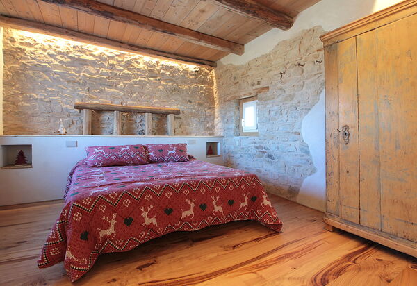 Baita Tersilia Mountain And Lake, Veneto: Autumn, Other Room, Spring, Summer