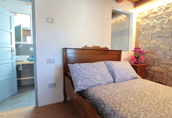 Baita Tersilia Mountain And Lake, Veneto: Autumn, Other Room, Spring, Summer