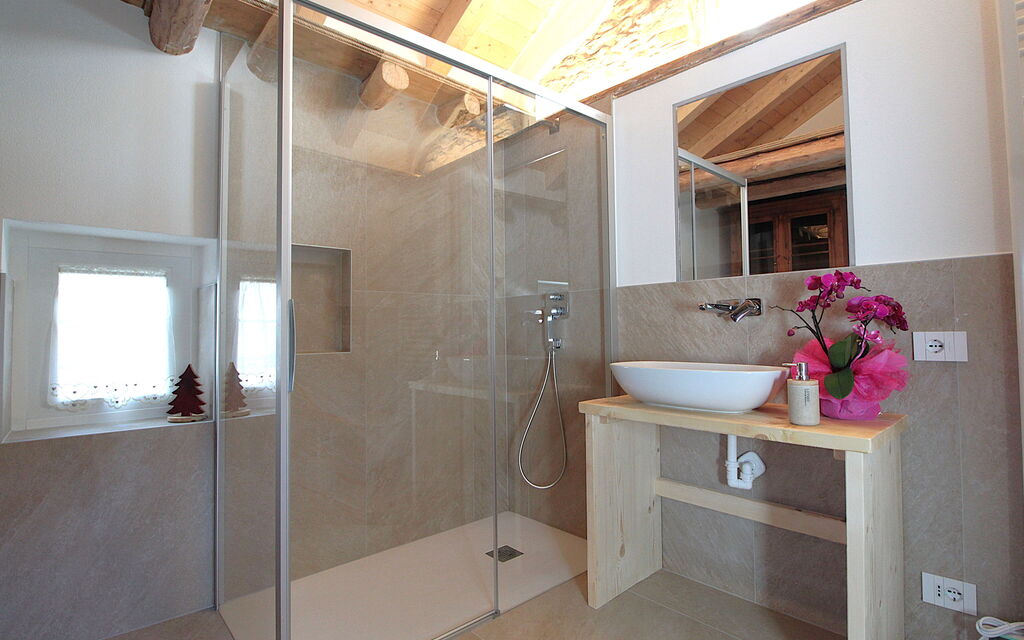 Baita Tersilia Mountain And Lake, Veneto: Altra Stanza, Autunno, Estate, Primavera