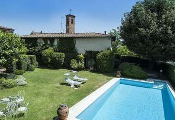 Villa Montalcinello In Siena, Private Pool: villa-montalcinello-chiusdino-villa-piscina