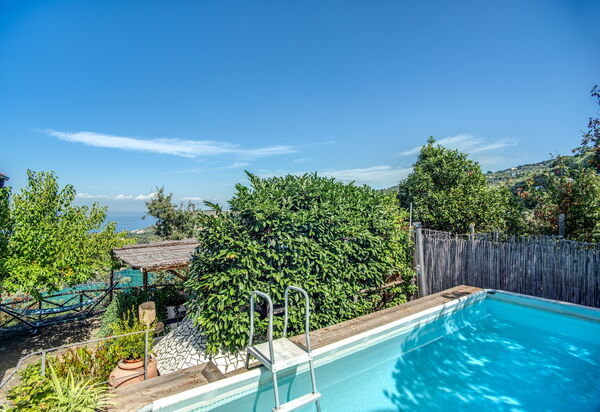 Villa Solaria with Private Pool: Autunno, Estate, Inverno, Piscina, Primavera