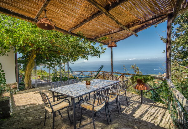 Villa Solaria with Private Pool: Autunno, Estate, Giardino, Inverno, Primavera, Vista Panoramica