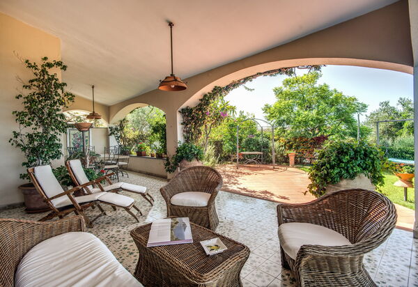 Villa Solaria with Private Pool: Autunno, Estate, Giardino, Inverno, Primavera