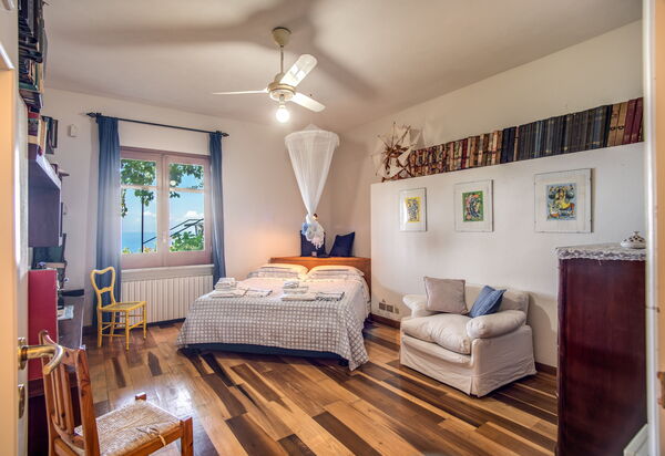 Villa Solaria with Private Pool: Autunno, Camera da letto, Estate, Inverno, Primavera