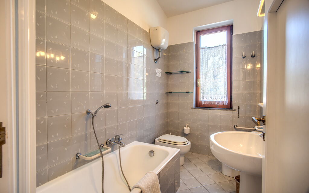 Villa Solaria with Private Pool: Autunno, Bagno, Estate, Inverno, Primavera