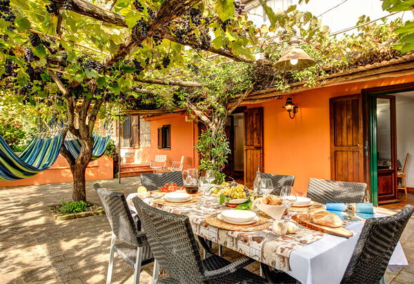 Villa Sorrentina With Panoramic Terrace: Autunno, Estate, Giardino, Inverno, Primavera