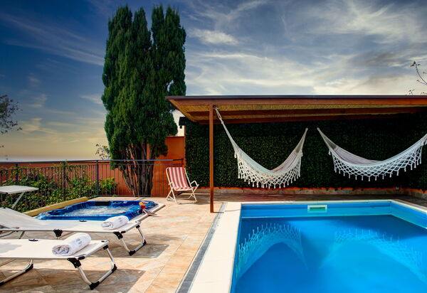 Villa Sorrentina With Panoramic Terrace: Autunno, Estate, Inverno, Piscina, Primavera