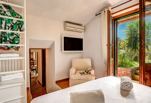 Villa Sorrentina With Panoramic Terrace: Autunno, Camera da letto, Estate, Inverno, Primavera
