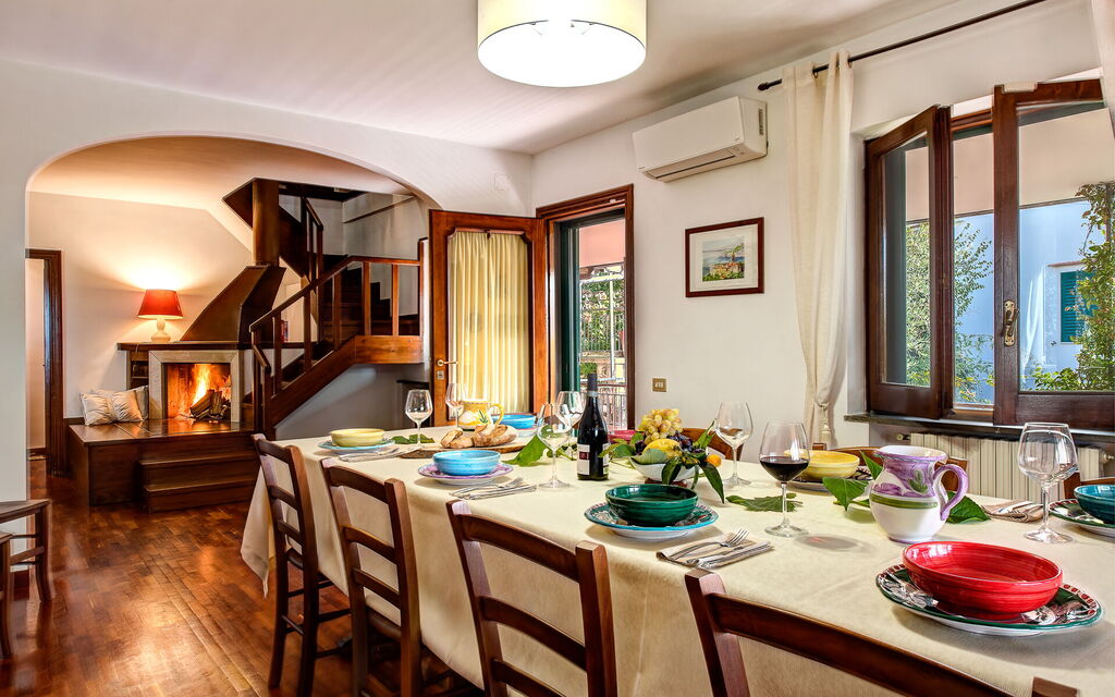 Villa Sorrentina With Panoramic Terrace: Autumn, Dining Room, Spring, Summer, Winter