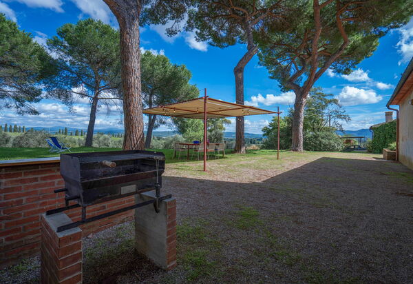 Poggetti San Luigi Country Home Follonica: Autunno, Estate, Giardino, Primavera