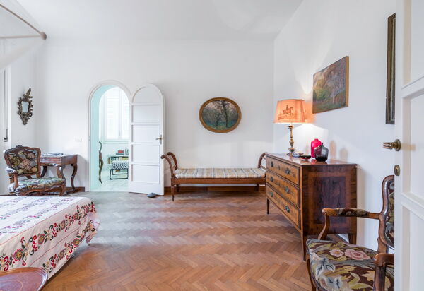 Orto Botanico Apartment With Terrace And Dome View Florence: Autumn, Bedroom, Spring, Summer