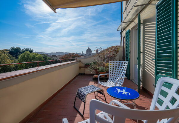 Orto Botanico Apartment With Terrace And Dome View Florence: Autumn, Balcony / Terrace / Patio, Spring, Summer