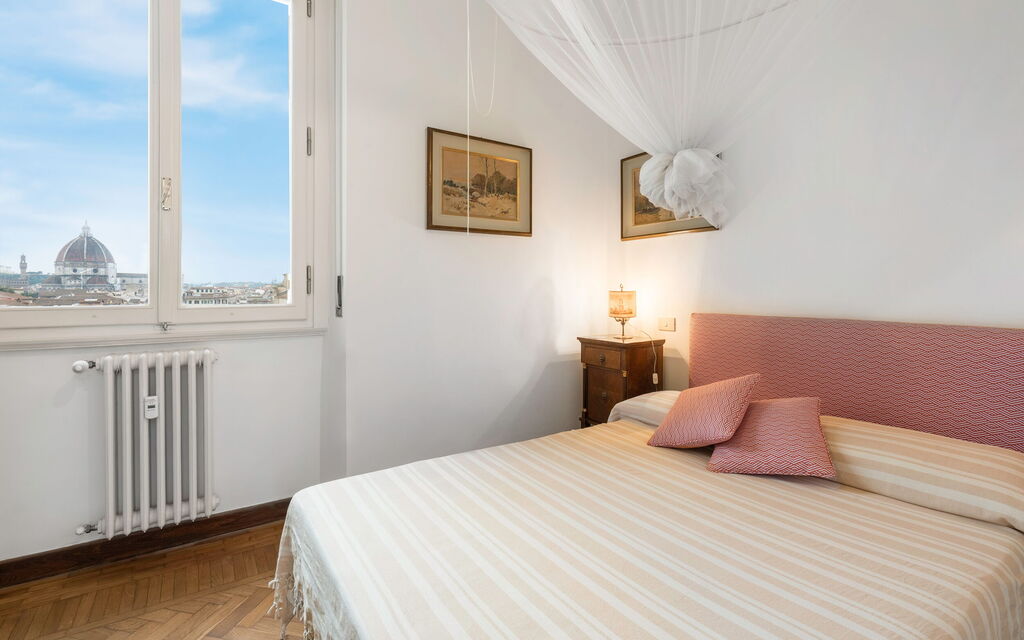 Orto Botanico Apartment With Terrace And Dome View Florence: Autumn, Bedroom, Spring, Summer