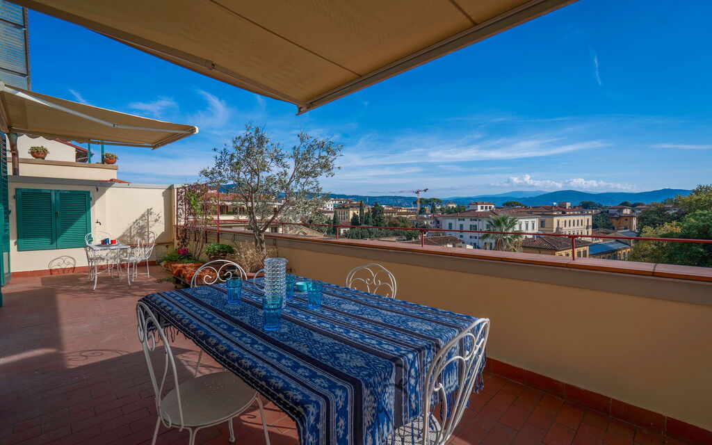 Orto Botanico Apartment With Terrace And Dome View Florence: Autumn, Balcony / Terrace / Patio, Spring, Summer