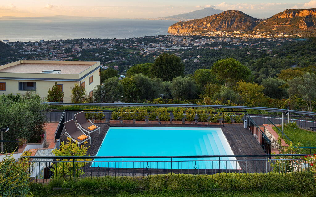 Villa Golfo Di Napoli With Private Pool: Autunno, Estate, Inverno, Piscina, Primavera, Vista Panoramica