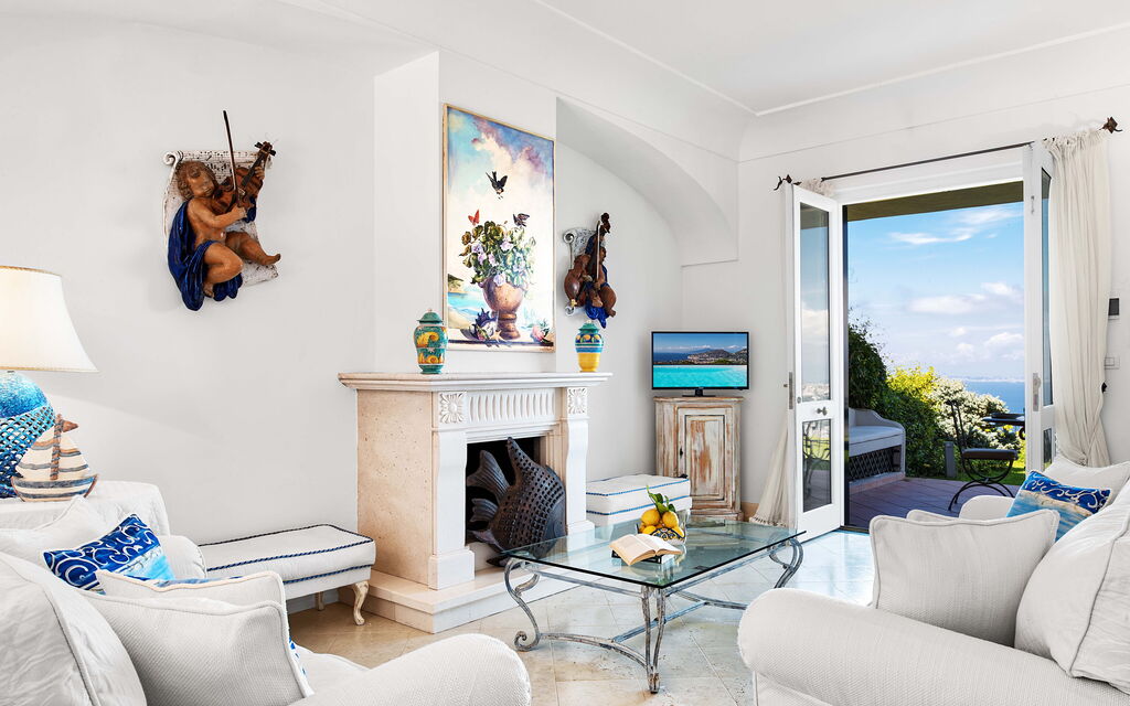 Villa Golfo Di Napoli With Private Pool: Autunno, Estate, Inverno, Primavera, Soggiorno