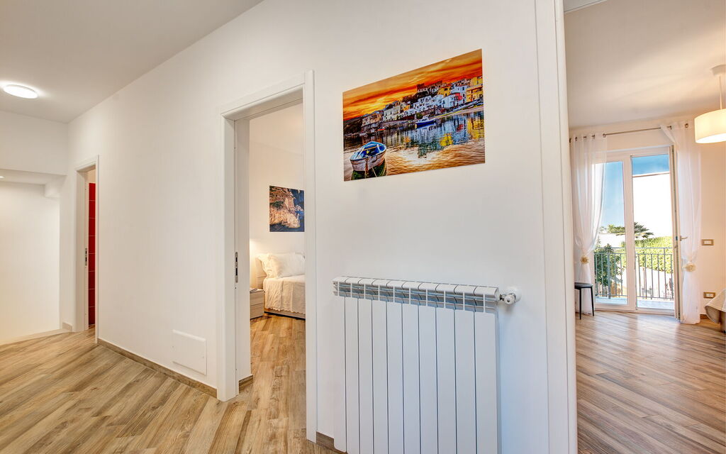 Clementine Country House: Autumn, Room Detail, Spring, Summer, Winter