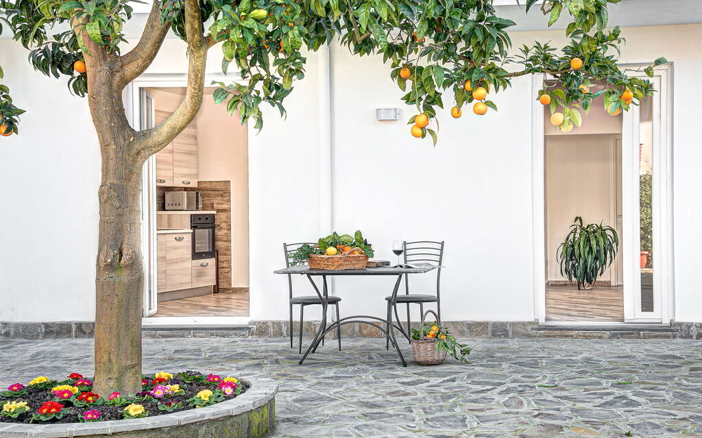 Clementine Country House: Autumn, Building Exterior, Spring, Summer, Winter