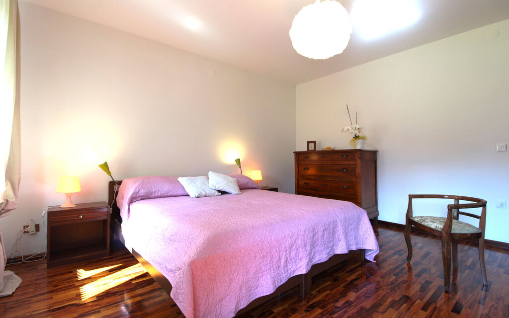 Apartment With Garden, Del Corlo Lake, Belluno: Autunno, Camera da letto, Estate, Primavera