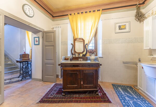 Orazio Liberty House,Lunigiana, Nature: Autunno, Dettagli della stanza, Estate, Primavera