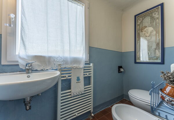 Orazio Liberty House,Lunigiana, Nature: Autunno, Dettagli della stanza, Estate, Primavera