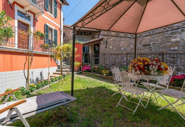 Orazio Liberty House,Lunigiana, Nature: Autunno, Estate, Giardino, Primavera