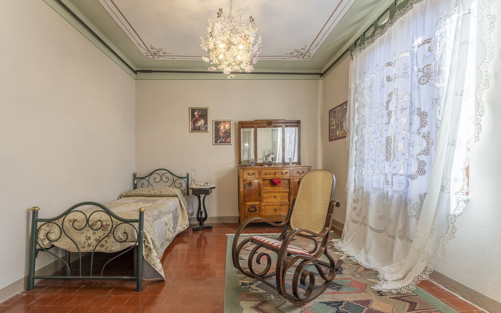 Orazio Liberty House,Lunigiana, Nature: Autumn, Bedroom, Spring, Summer