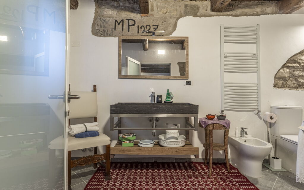 Orazio Liberty House,Lunigiana, Nature: Autumn, Room Detail, Spring, Summer