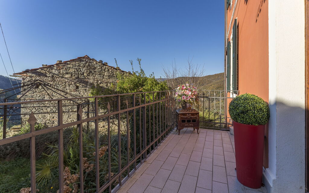 Orazio Liberty House,Lunigiana, Nature: Balcony / Terrace / Patio