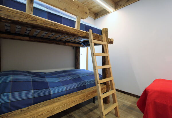 Baita La Ciamorza, Dolomiti, Veneto: Autumn, Bedroom, Spring, Summer