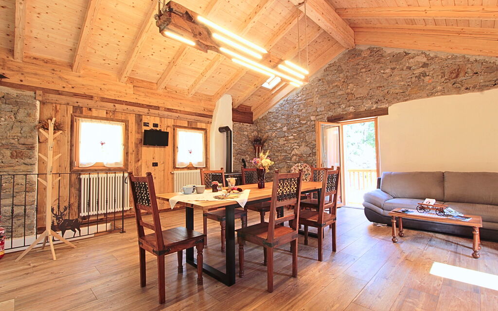 Baita La Ciamorza, Dolomiti, Veneto: Autumn, Kitchen, Living Room, Spring, Summer