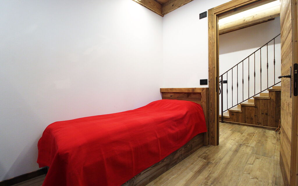 Baita La Ciamorza, Dolomiti, Veneto: Autumn, Bedroom, Spring, Summer