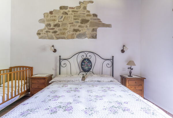 Marcigliana Cottage, Pool, Radicondoli: Autunno, Camera da letto, Estate, Primavera