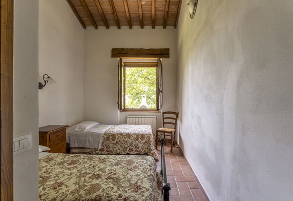 Marcigliana Cottage, Pool, Radicondoli: Autunno, Camera da letto, Estate, Primavera