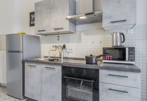 Romina Apartment, Florence, Campo Marte: Autumn, Kitchen, Spring, Summer