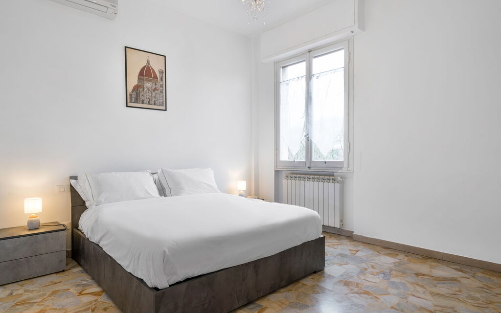Romina Apartment, Florence, Campo Marte: Autumn, Bedroom, Spring, Summer