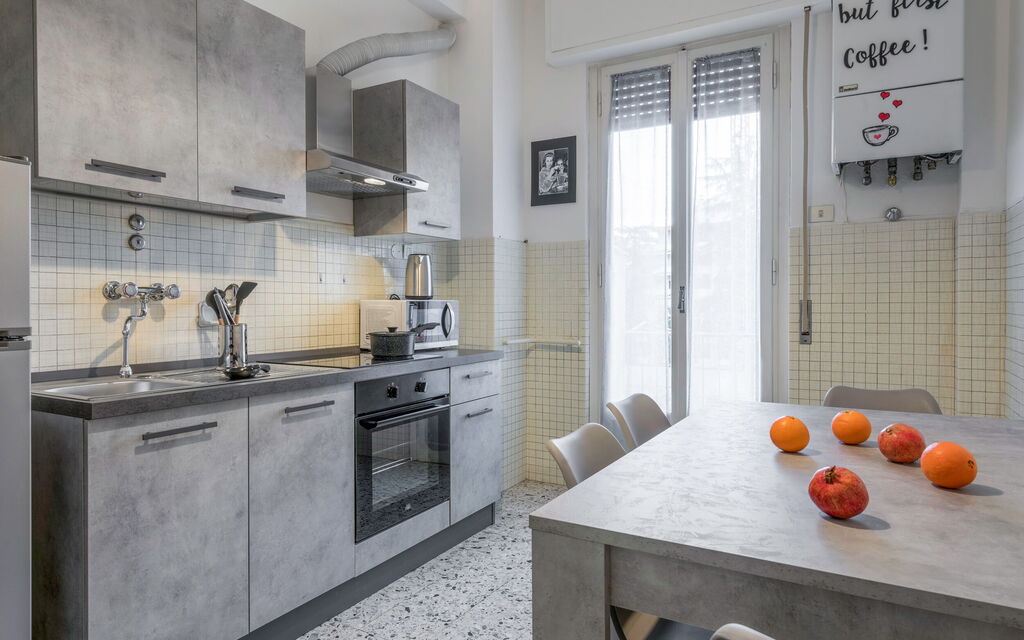 Romina Apartment, Florence, Campo Marte: Autumn, Kitchen, Spring, Summer