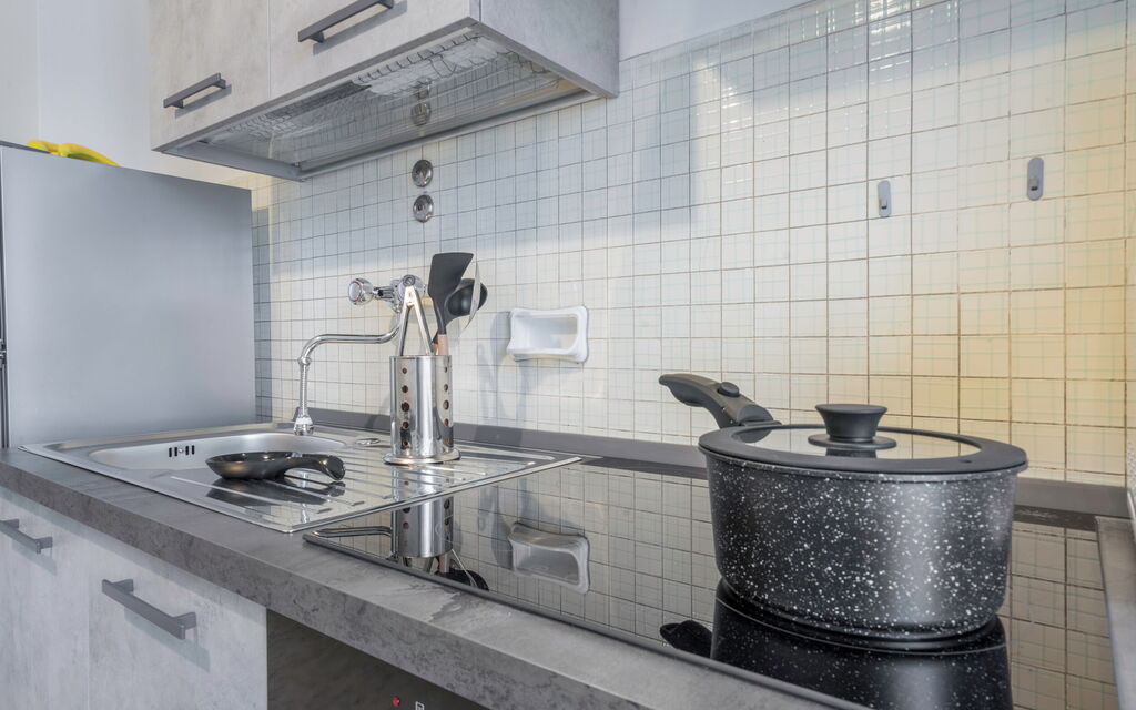 Romina Apartment, Florence, Campo Marte: Autumn, Kitchen, Spring, Summer