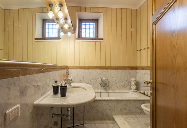 Lounge Flat Camaiore, Wifi, Versilia Coast: Autunno, Bagno, Estate, Primavera