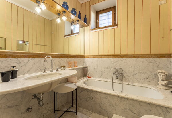 Lounge Flat Camaiore, Wifi, Versilia Coast: Autunno, Bagno, Estate, Primavera