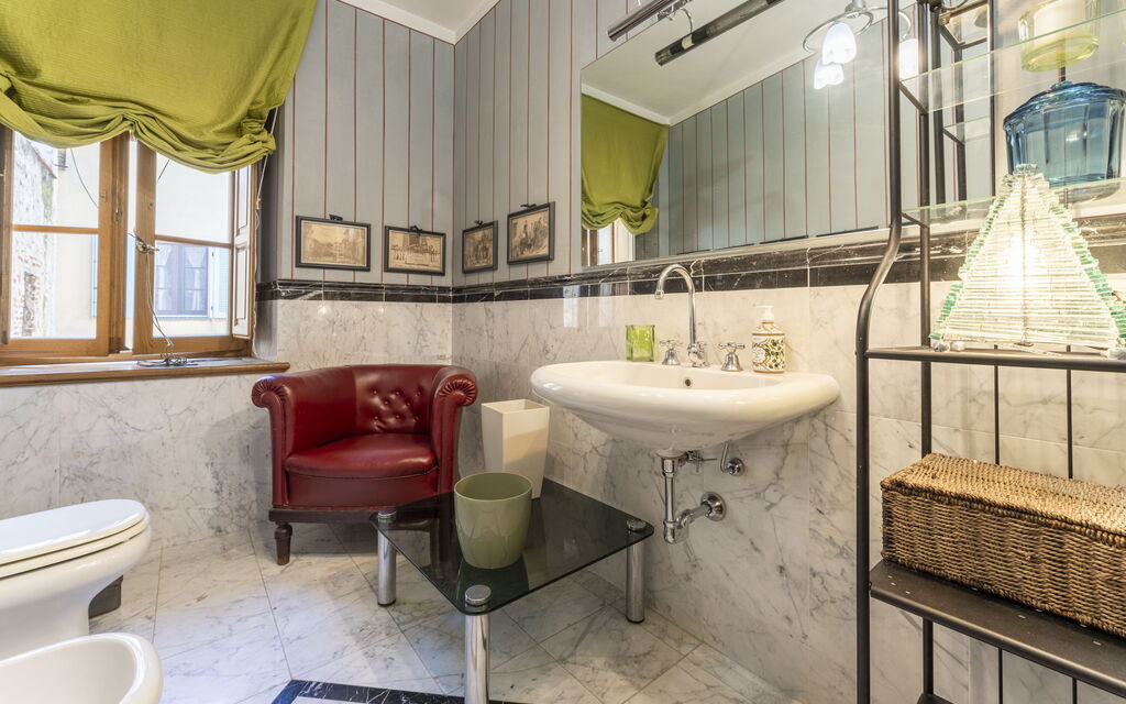 Lounge Flat Camaiore, Wifi, Versilia Coast: Autunno, Bagno, Estate, Primavera