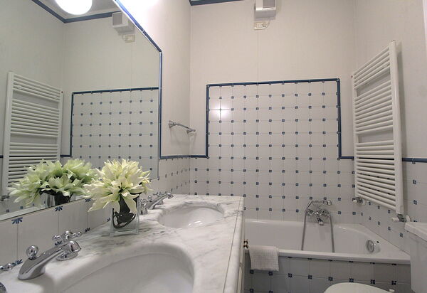 Il Vigneto, Verona, Pool, Wifi: Autumn, Bathroom, Spring, Summer, Winter