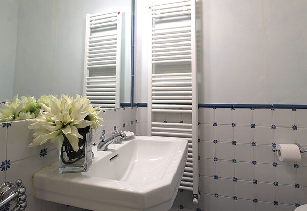 Il Vigneto, Verona, Pool, Wifi: Autumn, Bathroom, Spring, Summer, Winter