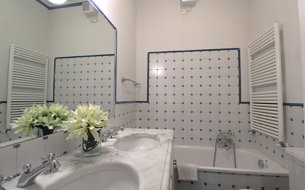 Il Vigneto, Verona, Pool, Wifi: Autunno, Bagno, Estate, Inverno, Primavera