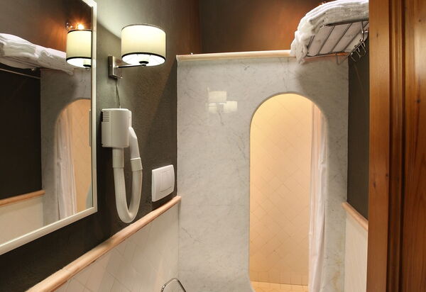 Agriturismo la Papessa: agriturismo-la-papessa-chianti-san-donato-multiproprietà-melograno-bagno